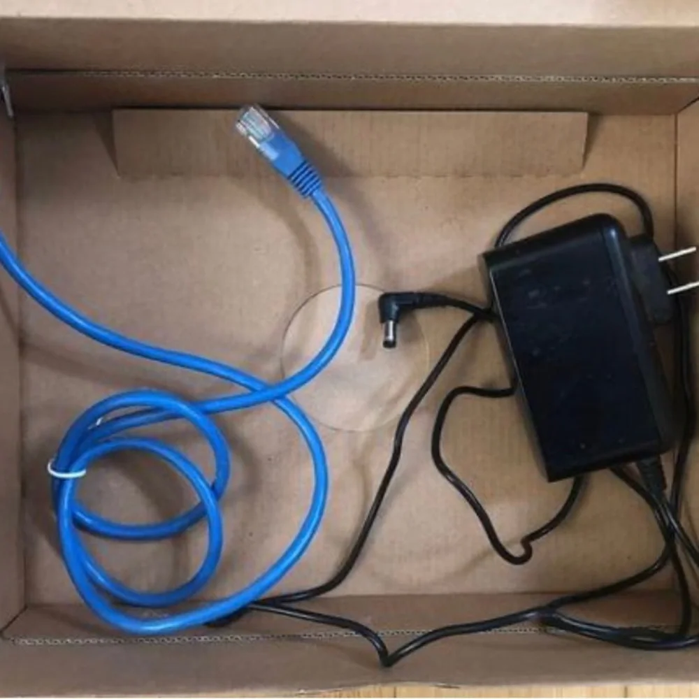 ZyXel Modem Router - Picture 3 of 4